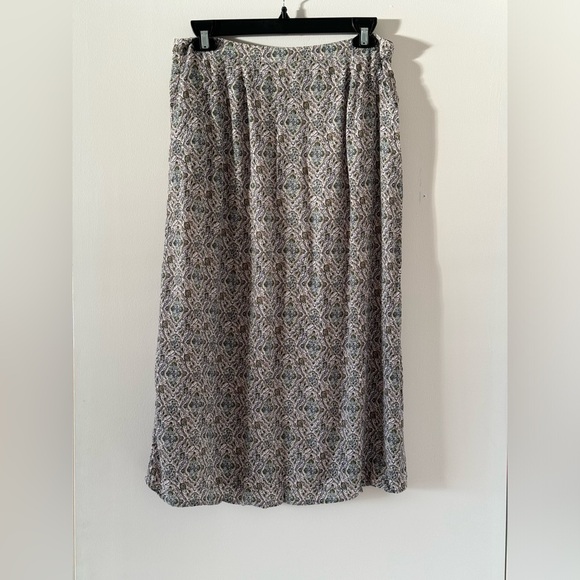 Treasure & Bond patterned skirt - Picture 3 of 4